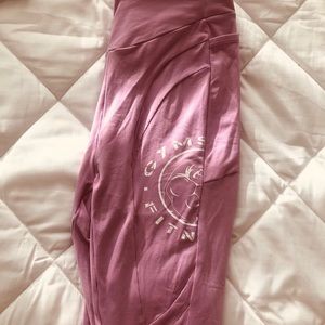 Gym Shark Legacy Fitness Panel Leggings. PINK